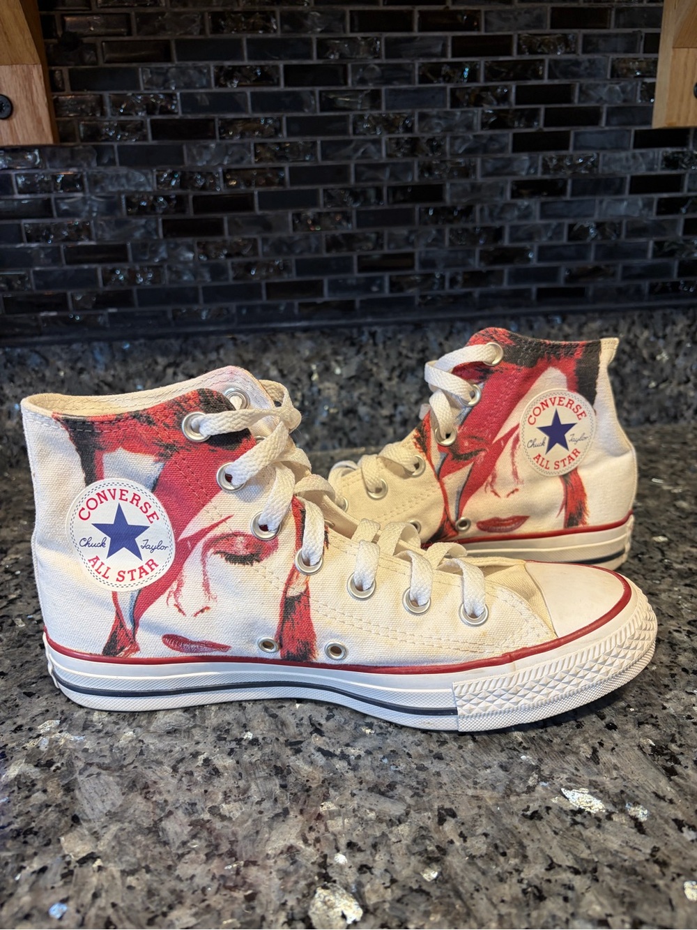 Converse X David Bowie Aladdin Sane Sk8-Hi Top Custom Shoes Sneakers W7 M5